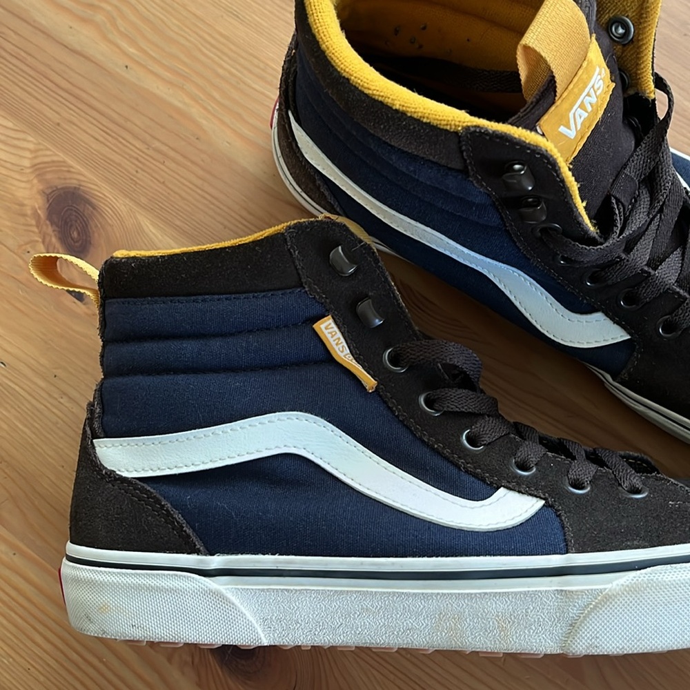 Vans High Top Sneakers - Men
